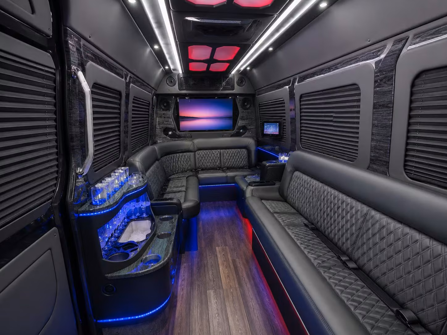 airport transfers and deployment transportation at lambert st louis international