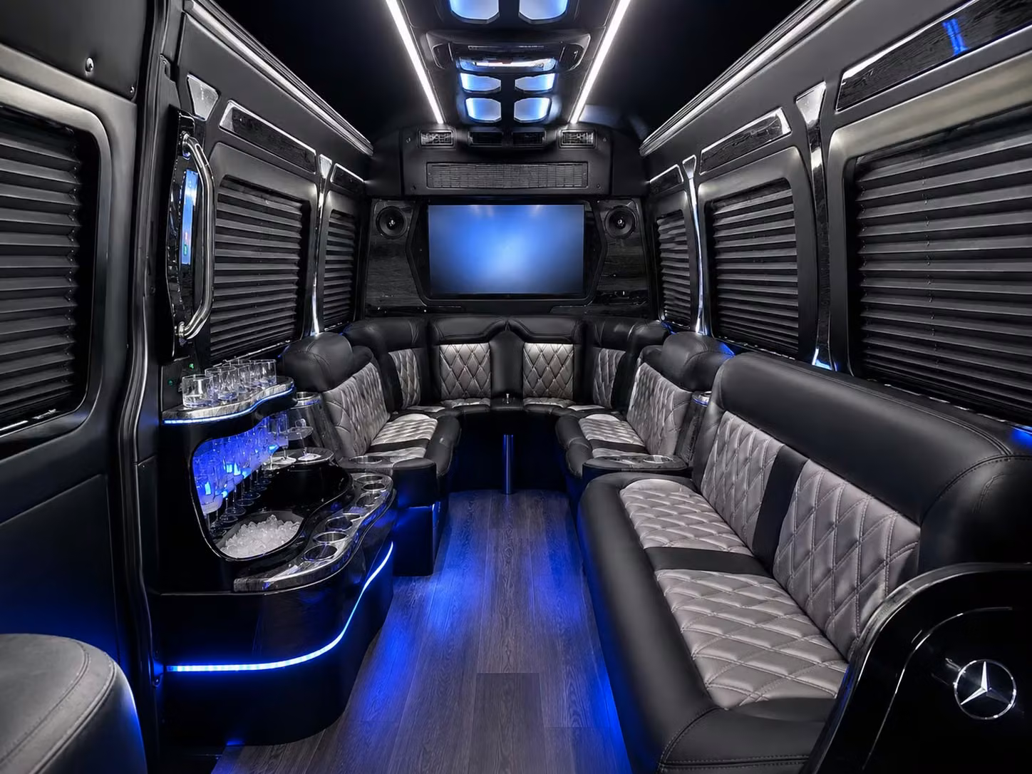 bus rental options for st louis trips