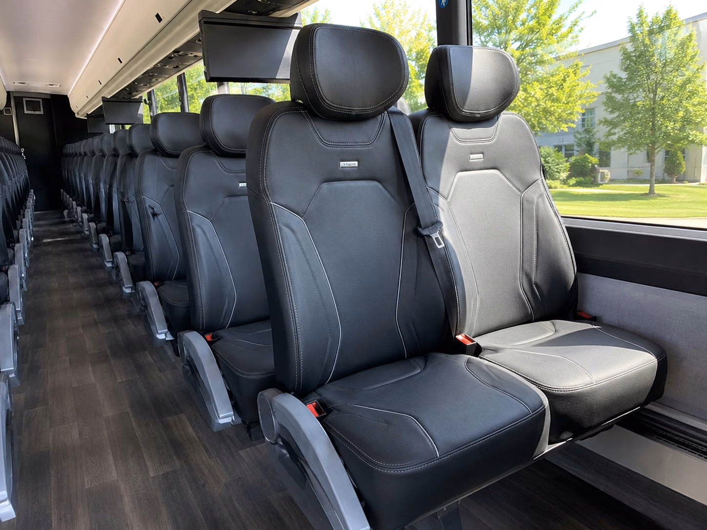 charter buses for blues games at enterprise center