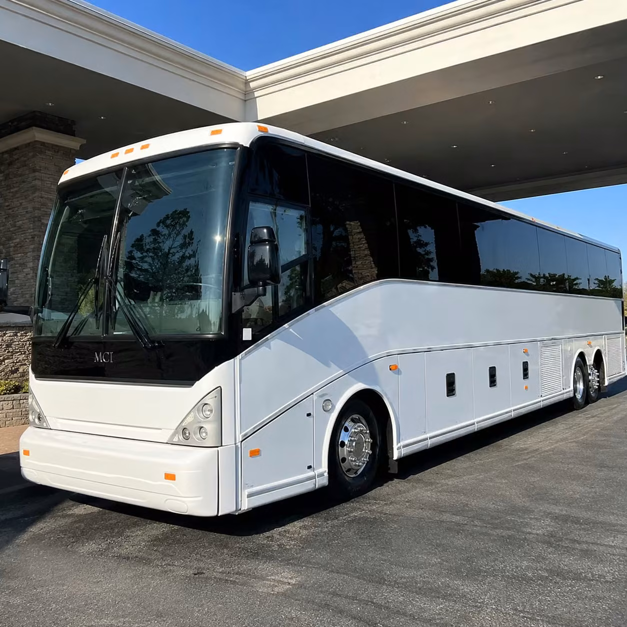 compare st louis airport transportation options for sports teams school groups and more